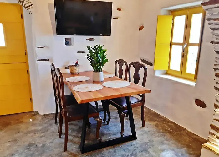 Kostoulis Traditional House Apartamento Lefkes (Paros)