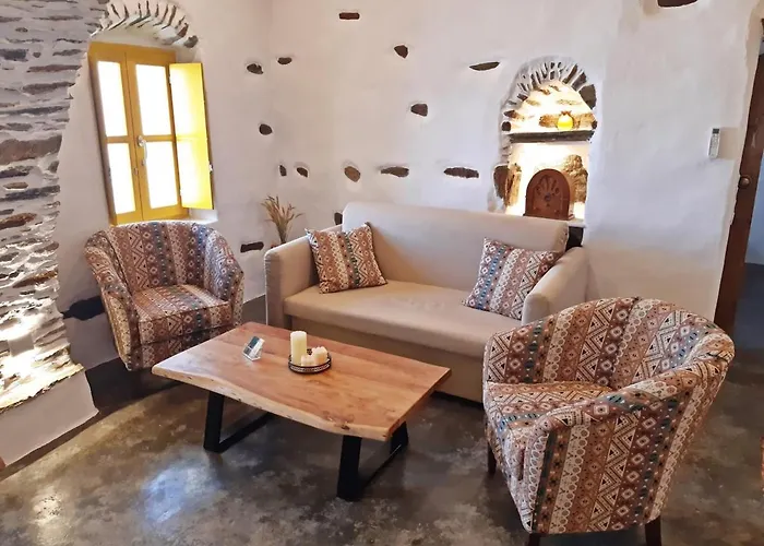 Kostoulis Traditional House 公寓 雷夫克斯